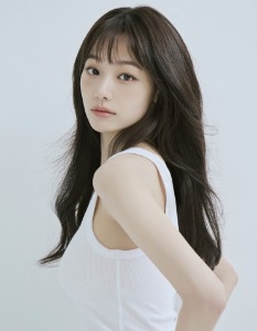Kang Mi Na