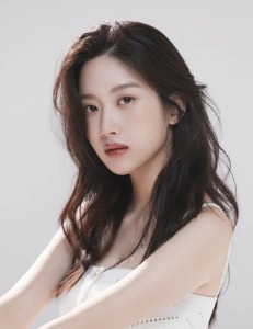 Mun Ka Young